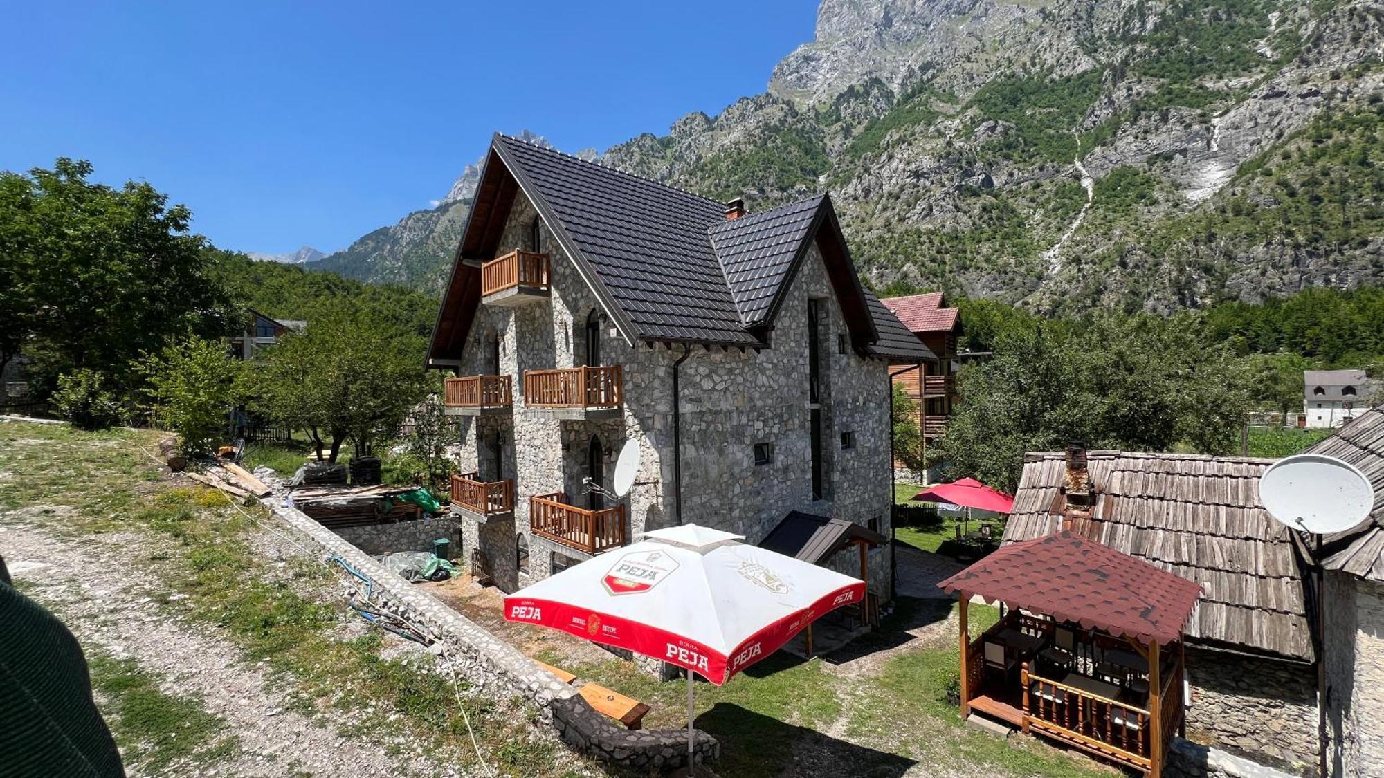 Stonehouse Villa Valbone Buitenkant foto